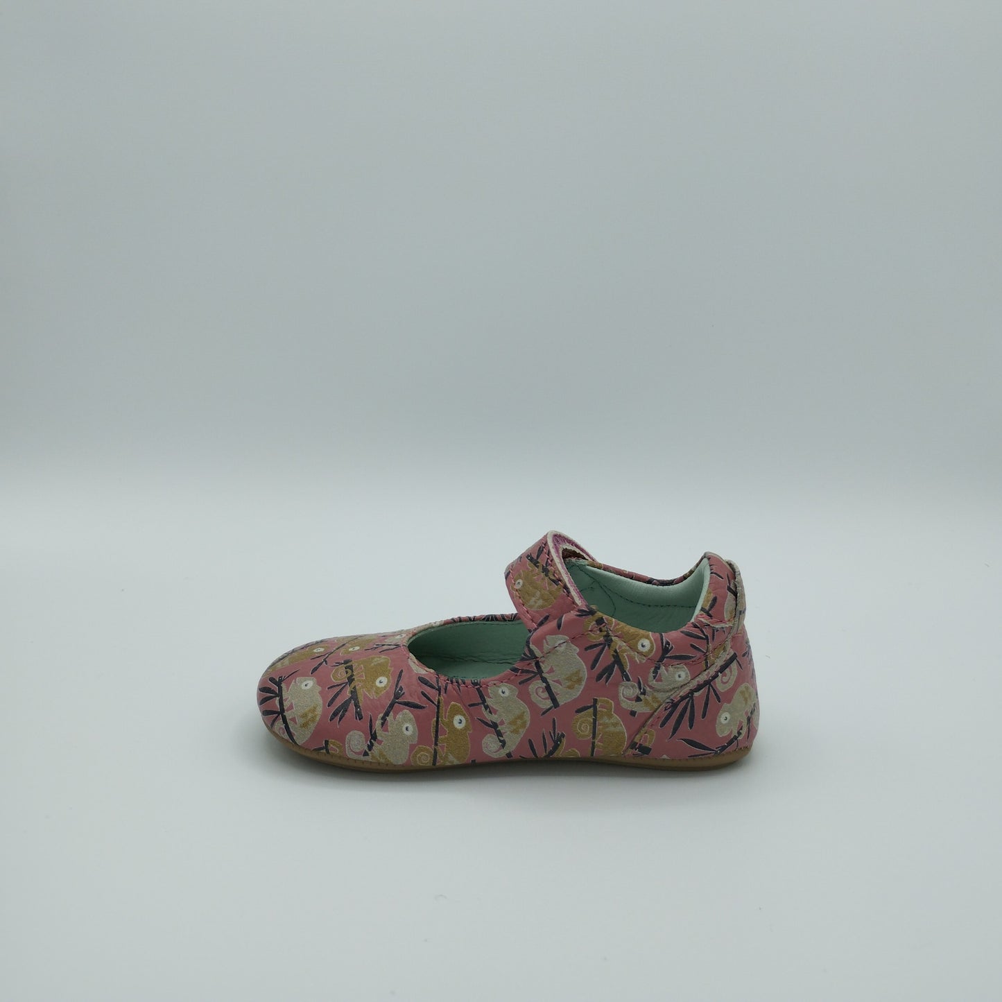 Zapato barefoot - MIGHTY SHOES. CHAMELEON STRAP SHOE